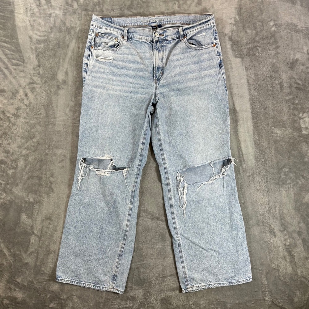 American Eagle Stovepipe Jeans Women's Size 18 Reg Light Wash Blue Distressed